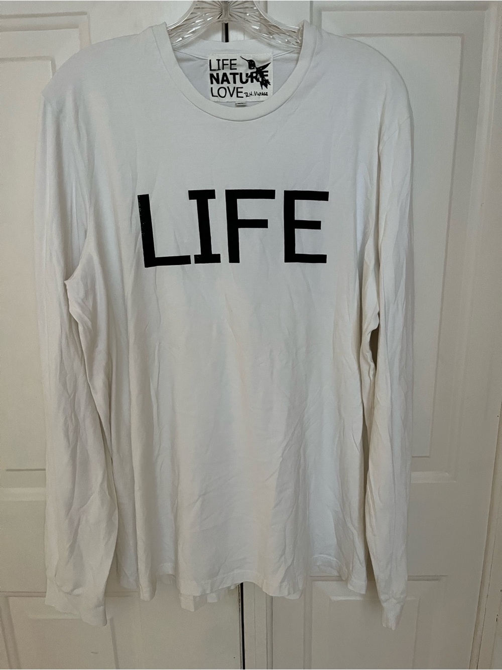 R.H. Vintage LIFE NATURE LOVE Graphic Long Sleeve Tee Shirt